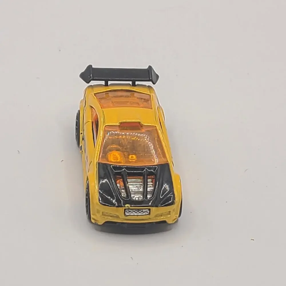 2004 ASPHALT ASSAULT JAPAN 1/64 SCALE DIECAST COLLECTOR MODEL CAR